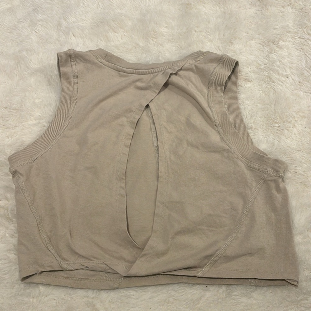 Open back workout crop top
